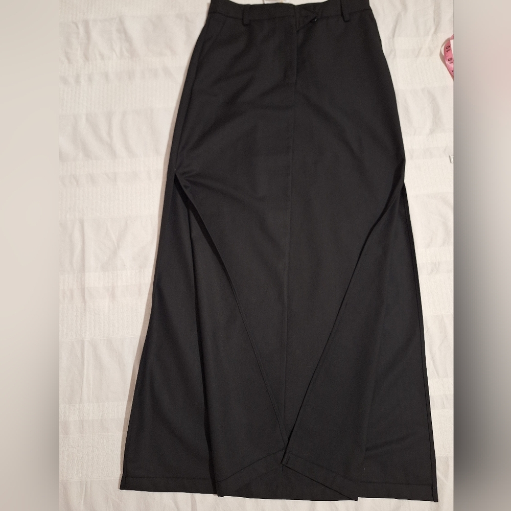 NWT COMMENSE Elegant Black Maxi Skirt - Picture 8 of 13